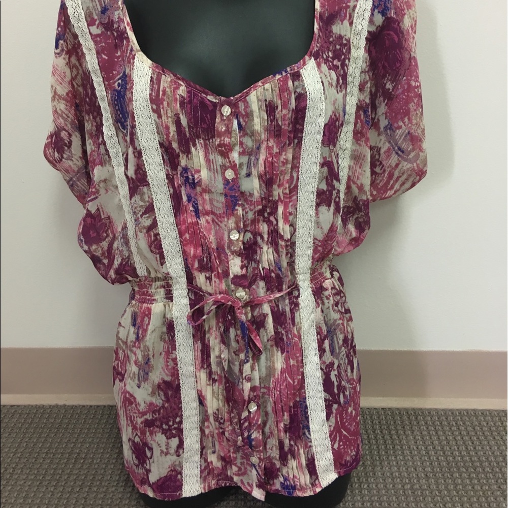 Milkmaid flowy boho coquette pin tucked rose paisley print top M lace button up
